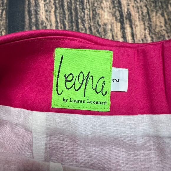 Leona by Lauren Leonard Women's Pink Mini Skirt Size‎ 2 with Front Buttons - Picture 2 of 4